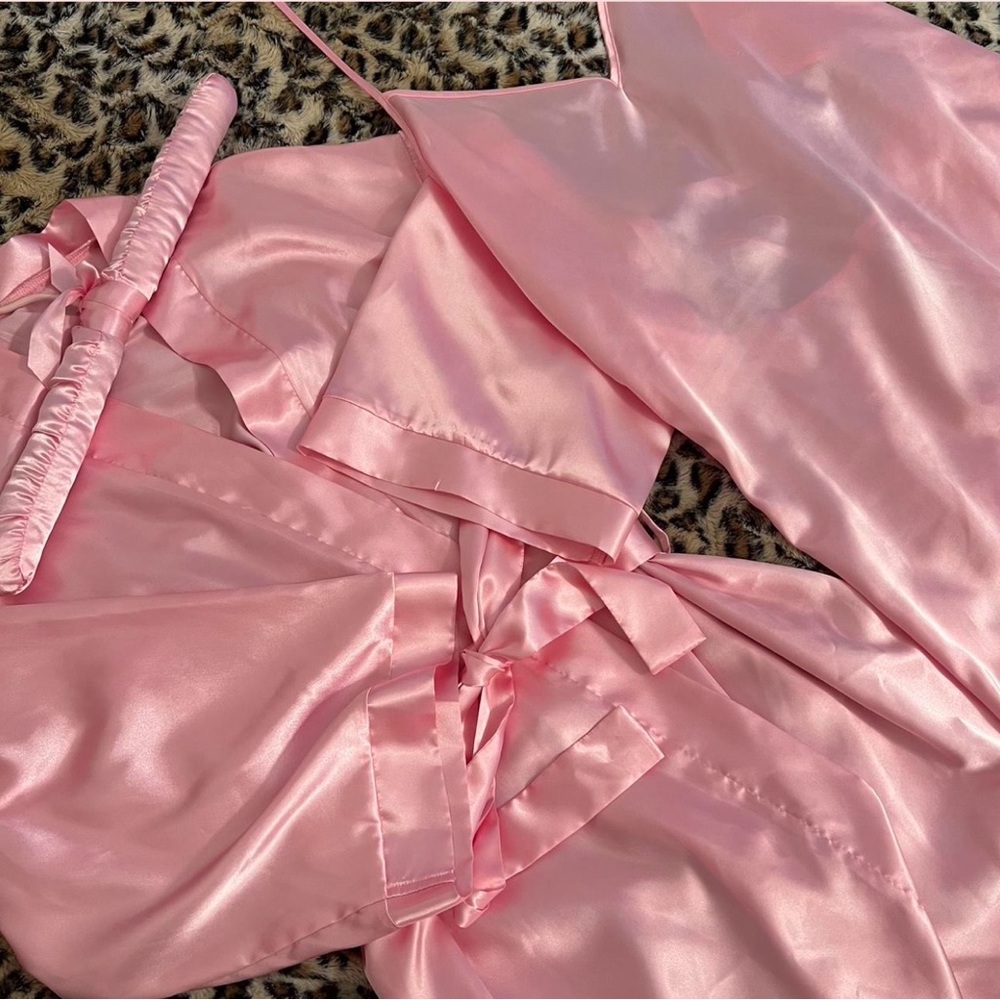 Dreamgirl Pink Satin Robe Set